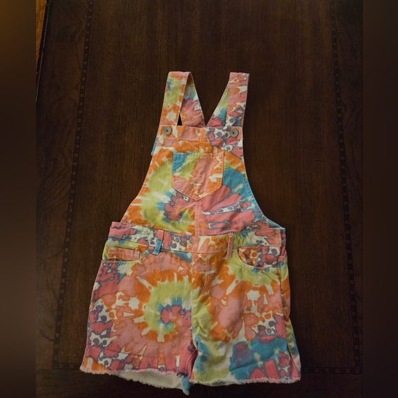 girl 6/7 tie dye short overalls - Picture 1 of 1